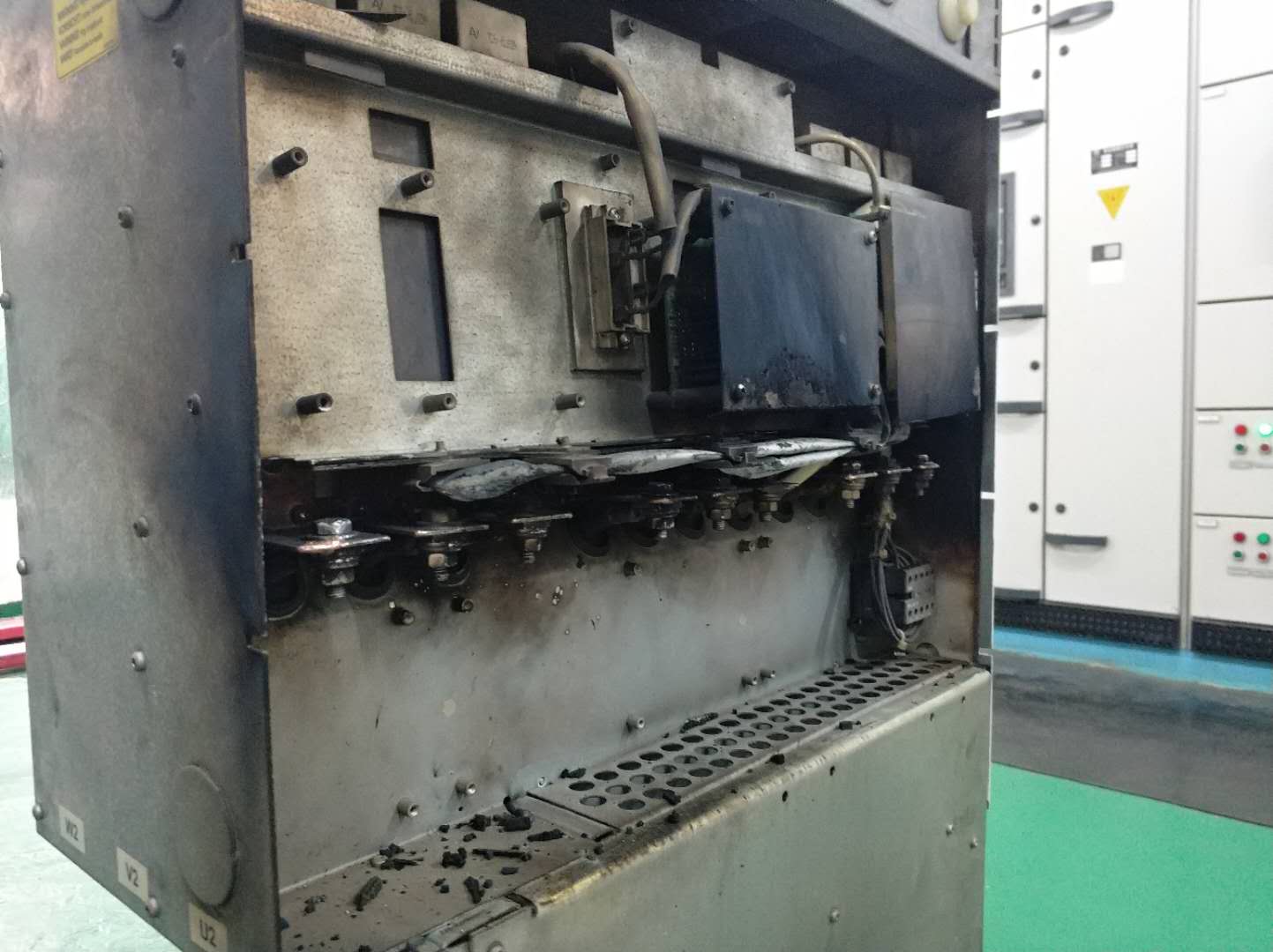 廈門(mén)某商業(yè)中心 ? 變頻器維修